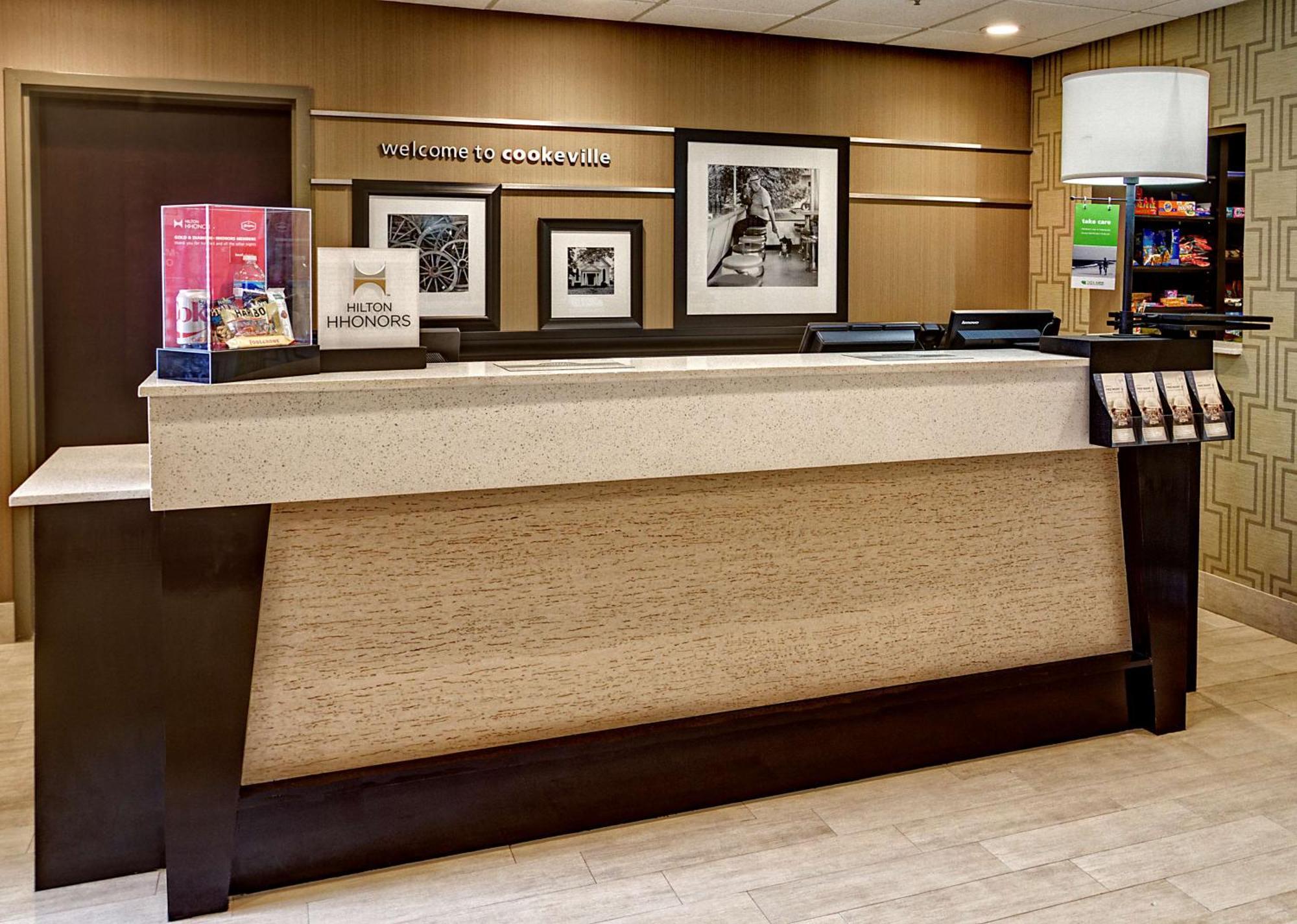 Hampton Inn Cookeville Bagian luar foto