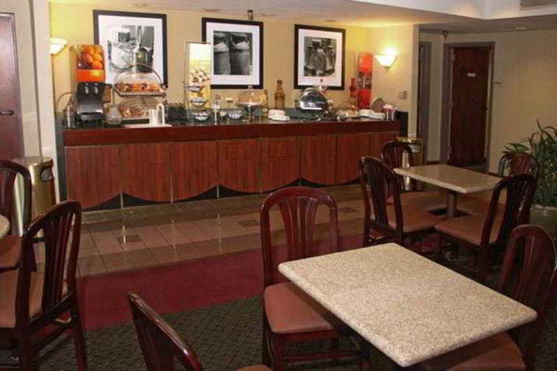 Hampton Inn Cookeville Bagian luar foto